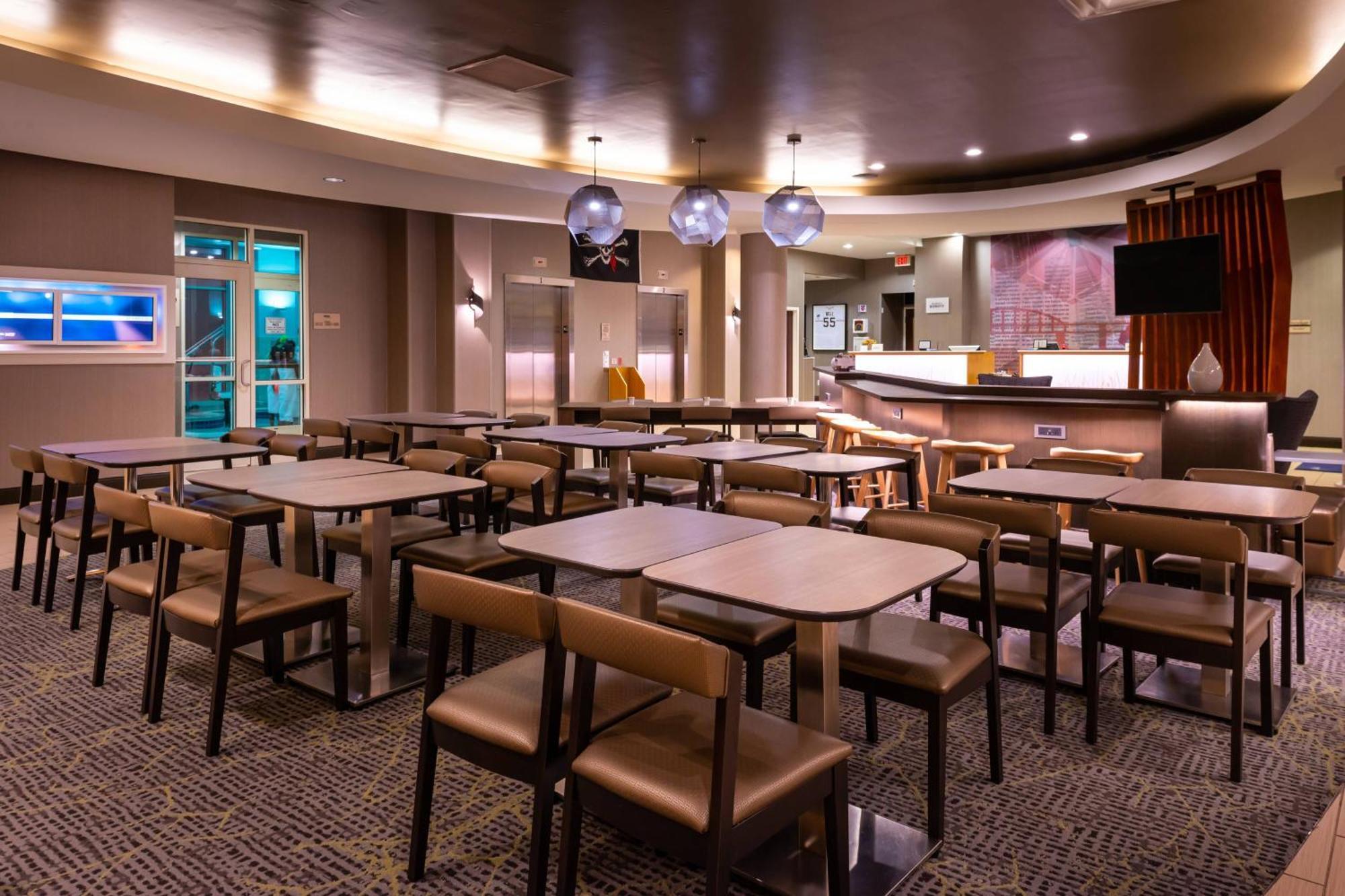 Springhill Suites By Marriott Pittsburgh North Shore Eksteriør billede