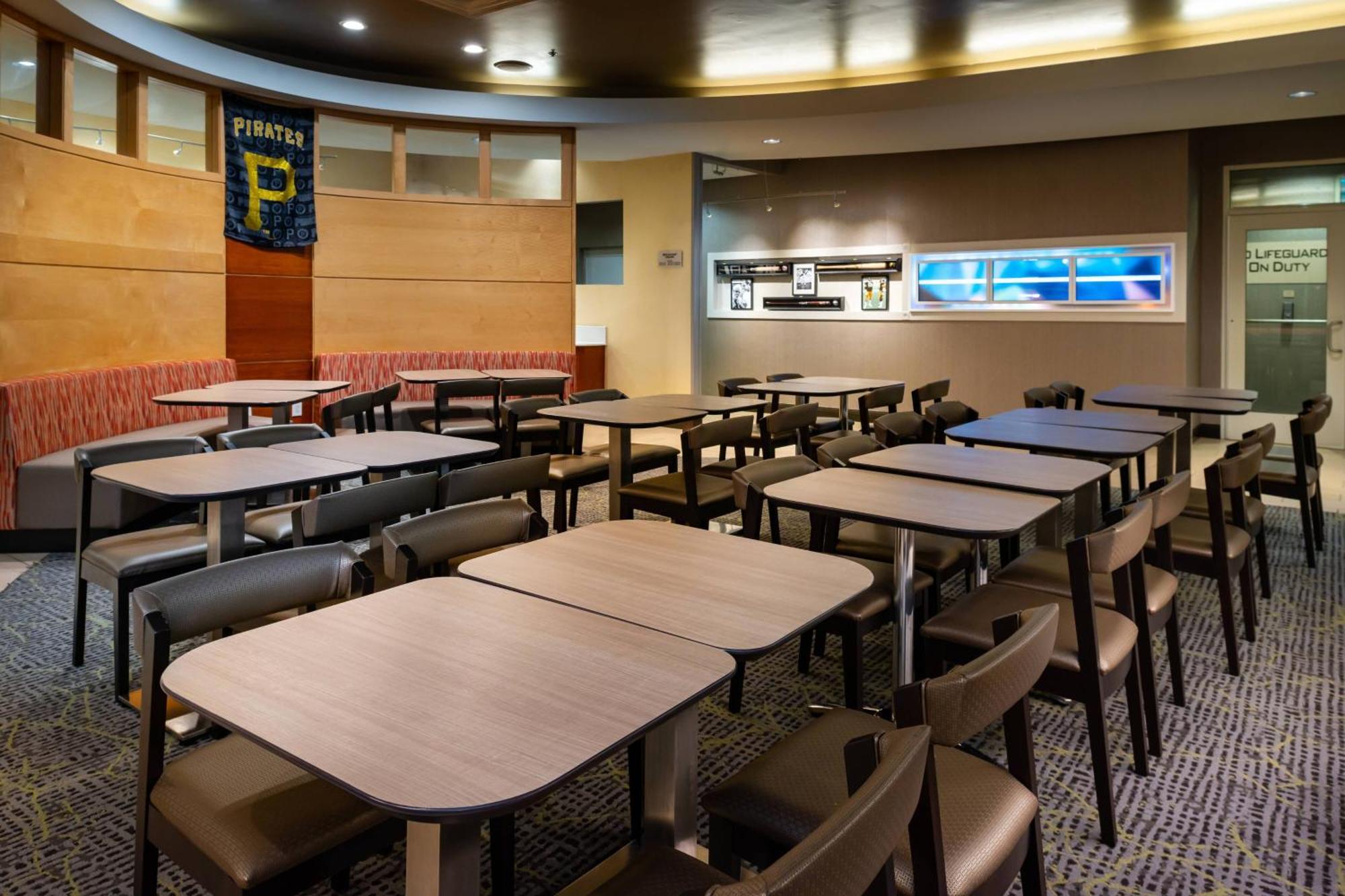 Springhill Suites By Marriott Pittsburgh North Shore Eksteriør billede